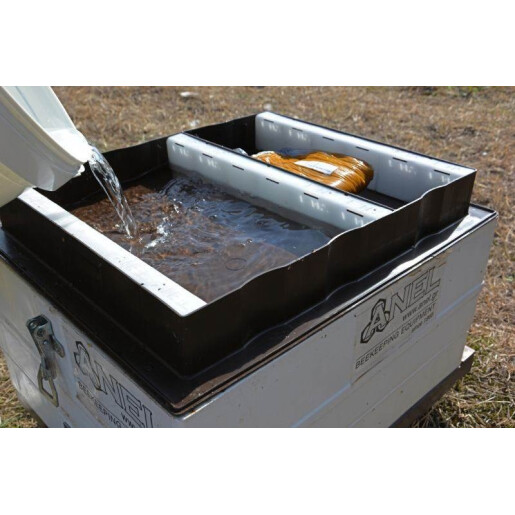 Hranitor cu doua compartimente, 4+3 Kg, pentru 10 rame Dadant
