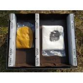 Hranitor cu doua compartimente, 4+3 Kg, pentru 10 rame Dadant