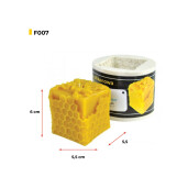Forma de lumanare "Cub cu fagure", din silicon - Lyson