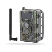 Camera de supraveghiere cu acumulatori