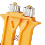 Intinzator sarma cu maner din plastic