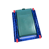 Soclu (fund stup) din plastic 490 x 420 mm pentru 10 rame, cu colector de polen integrat, antivarroa și urdiniș cu grilă antișoareci