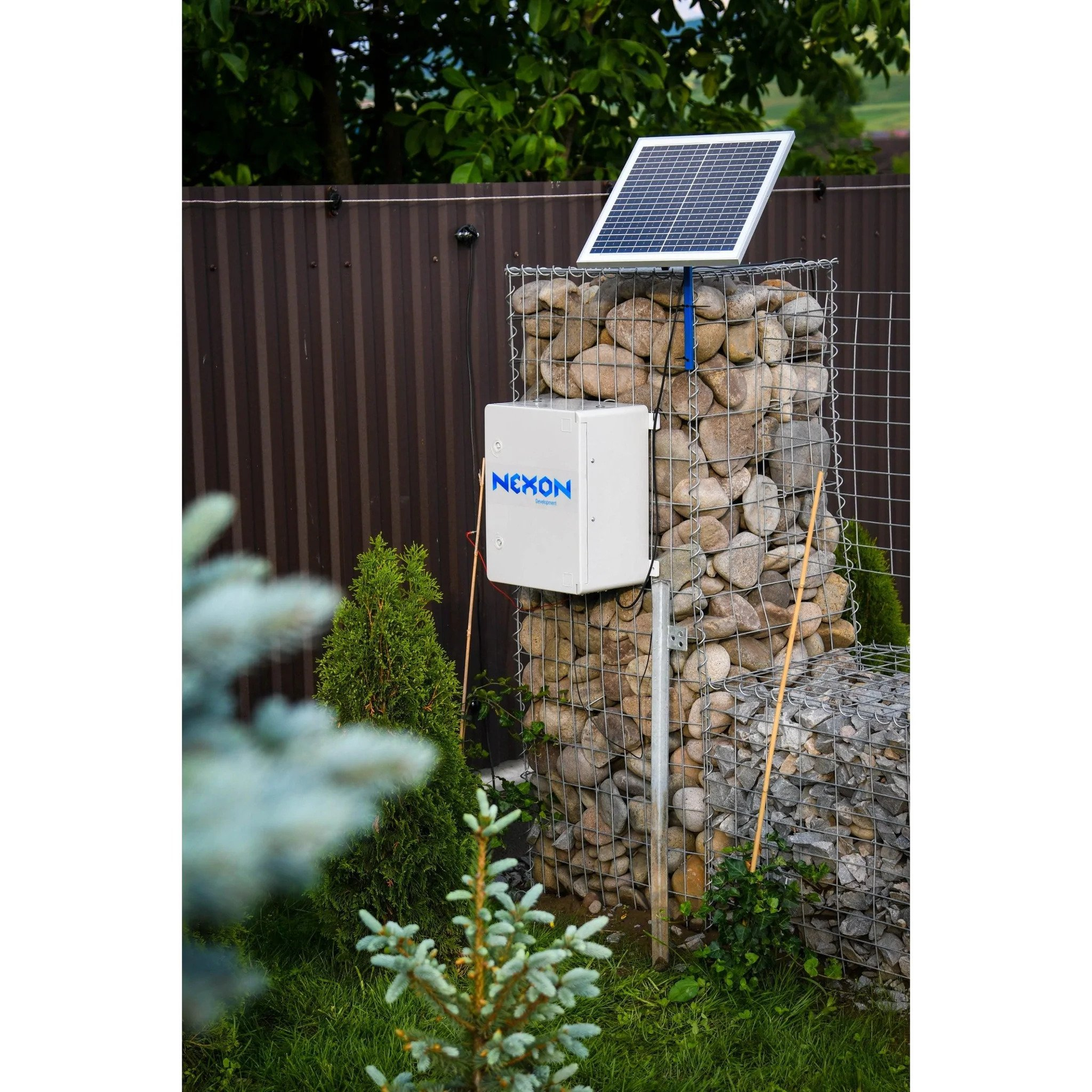 Pachet complet gard electric HeavyShock PRO 2.5 J 12V cu solar si
